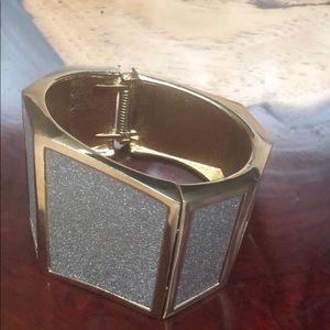 Bebe authentic cuff shines brightly gently used